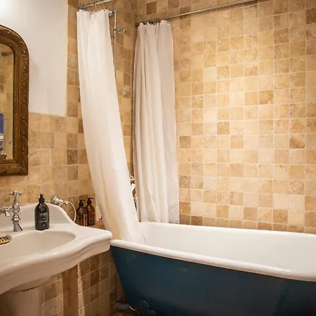 Les Hauts De Vincent Proche Sarlat Bed & Breakfast 3*